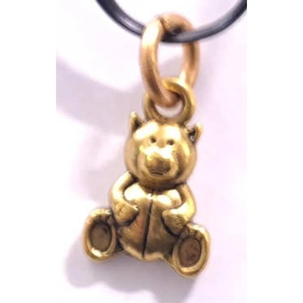 New Handmade Teddy Bear Charm Pendant Childrens Gold Tone 2 Sided Sitting‎ Gift